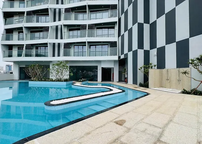 The Luxury Bai Chay Apartamento
